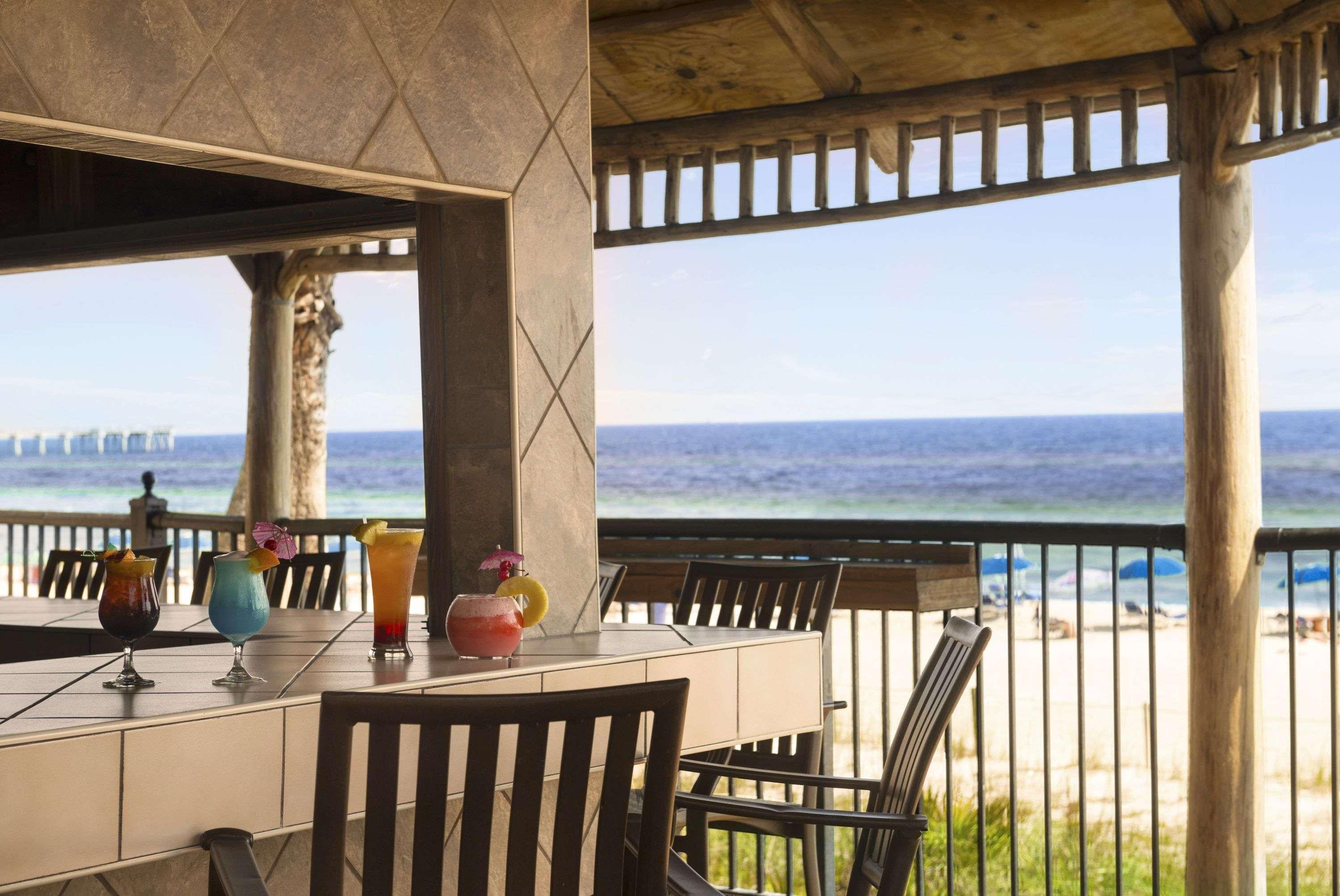 Days Inn By Wyndham Panama City Beach/Ocean Front Экстерьер фото